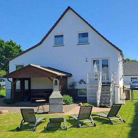 Villa Strandraeuber Zudar Kültér fotó