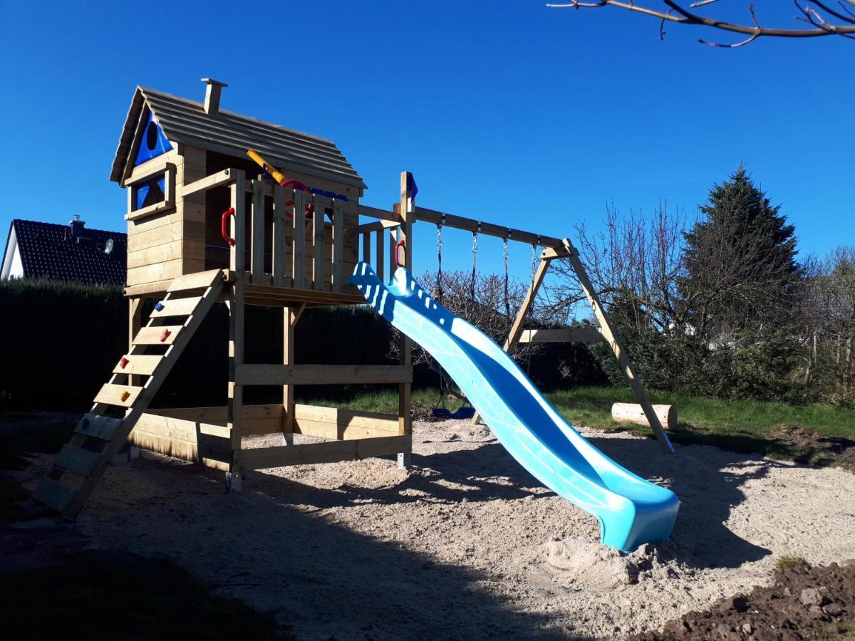 Villa Strandraeuber Zudar Kültér fotó
